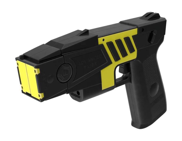 New Background Check Rules for Stun Guns Take Effect
