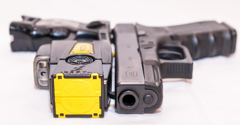 Top Durable Stun Guns for Daily Use in 2025: Expert Picks